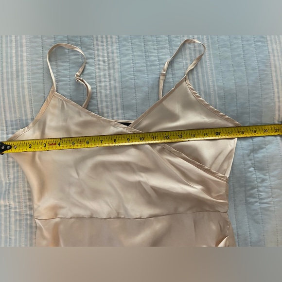 SHEIN champagne satin cami dress NWOT - Picture 8 of 12